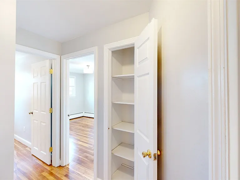 38 Nash St #38 — Photo 3