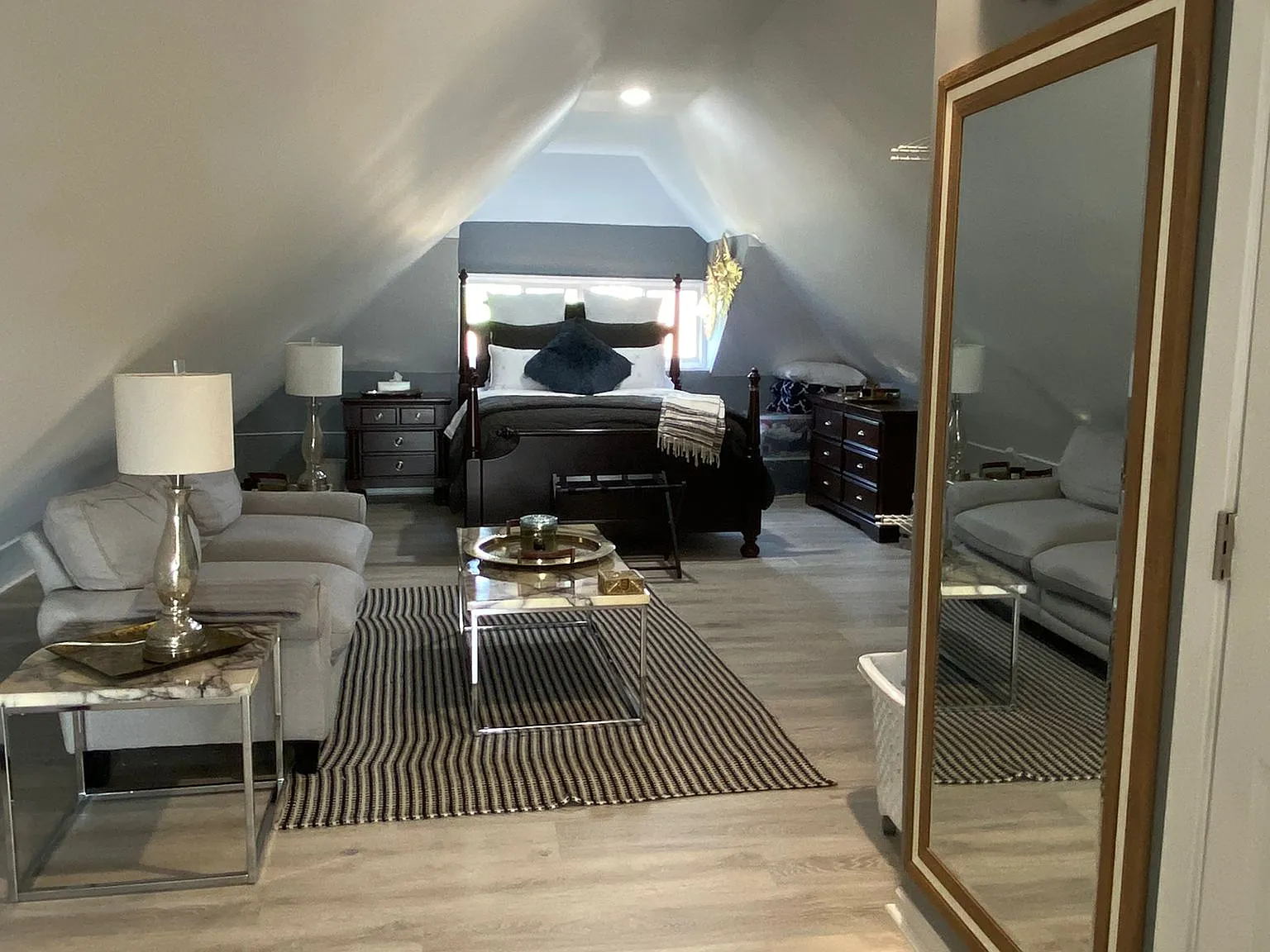 Studio, 600 sqft, $1,300 — Photo 1