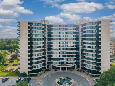 6566 France Ave S APT 902, Edina, MN, 55435