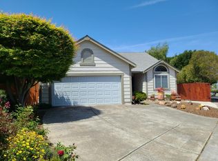 430 Moonraker Dr, Vallejo, CA 94590