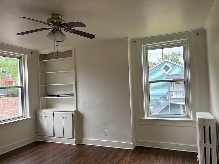 6135 Jackson St #2R — Photo 17
