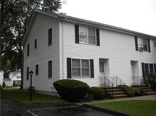 2nd image of 122 Forestwood Dr