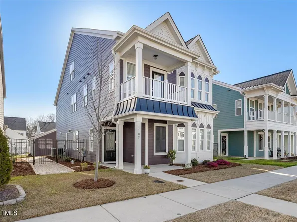 1109 Gloriosa St, Apex, NC 27523