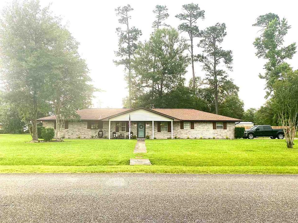 1st image of 1708 Canterbury Dr
