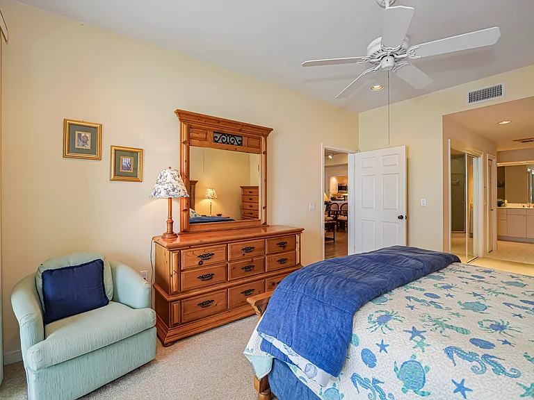 5225 E Harbor Village Dr #303 — Photo 18