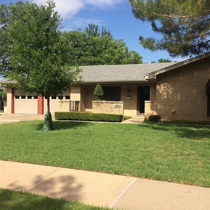 1st image of 3505 Regina Cir