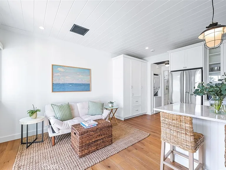 358 Cliff — Photo 14