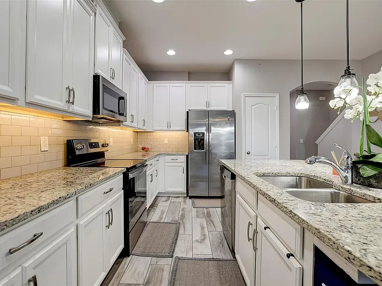 12043 White Wave Point — Photo 15