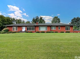 10113 Saddlebred Trl, Woodstock, IL 60098