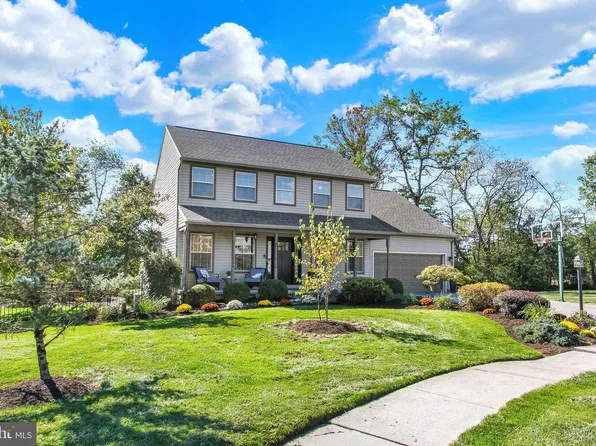 8 Hedge Row, Gettysburg, PA 17325