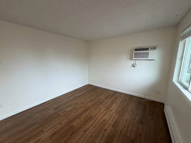 226 E 7th Ave #1 — Photo 5