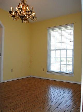 3rd image of 3901 Misty Meadow Dr