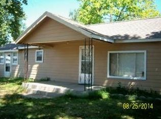 104 S Elm, Wyandotte, OK 74370