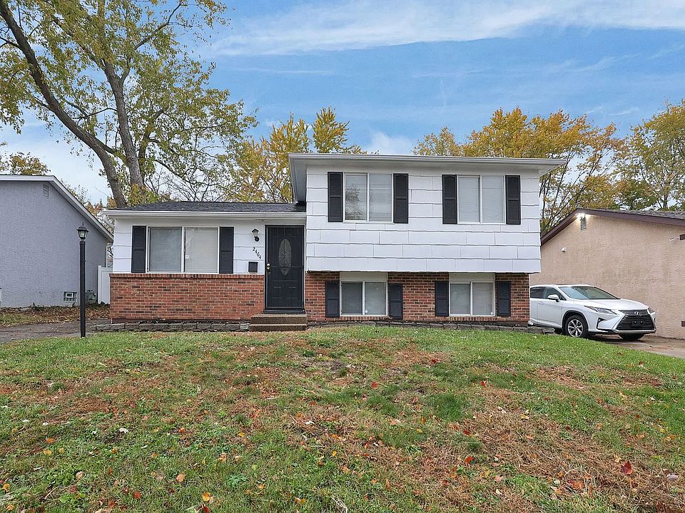 1st image of 2464 Queenswood Dr