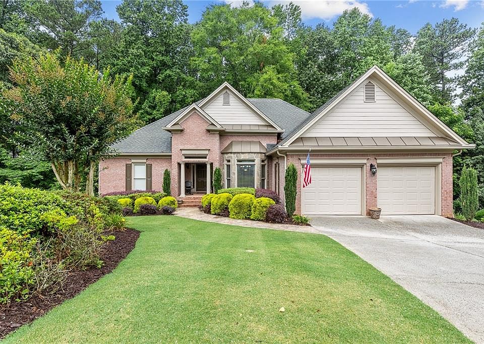 1st image of 946 Chippewa Oak Dr