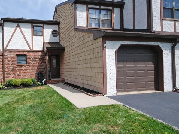 2 Wellington Ct, Sayreville, NJ 08872