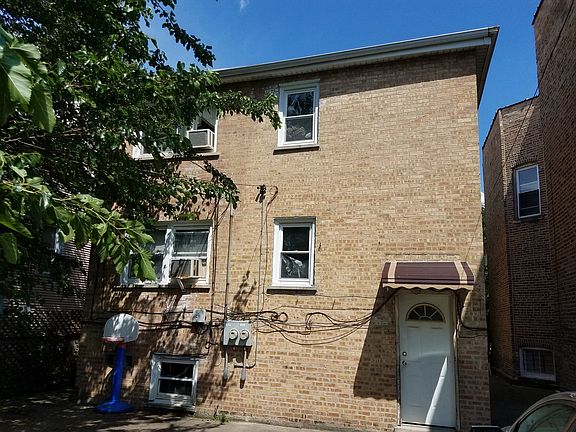 3rd image of 2444 N St Louis Ave