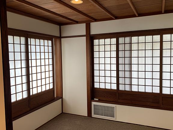 Meditation room/office