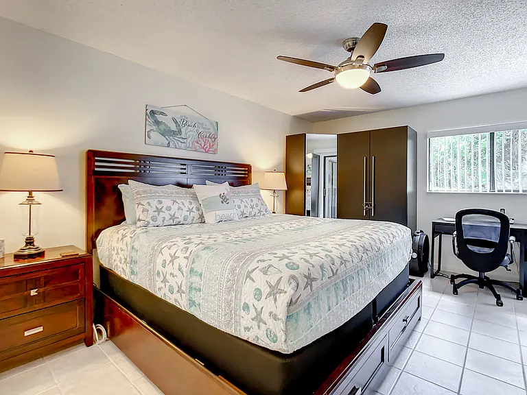 4405 Sea Mist Dr #118 — Photo 31