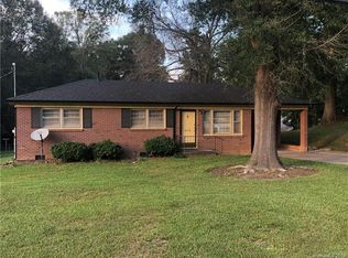 405 E Maine Ave, Bessemer City, NC 28016