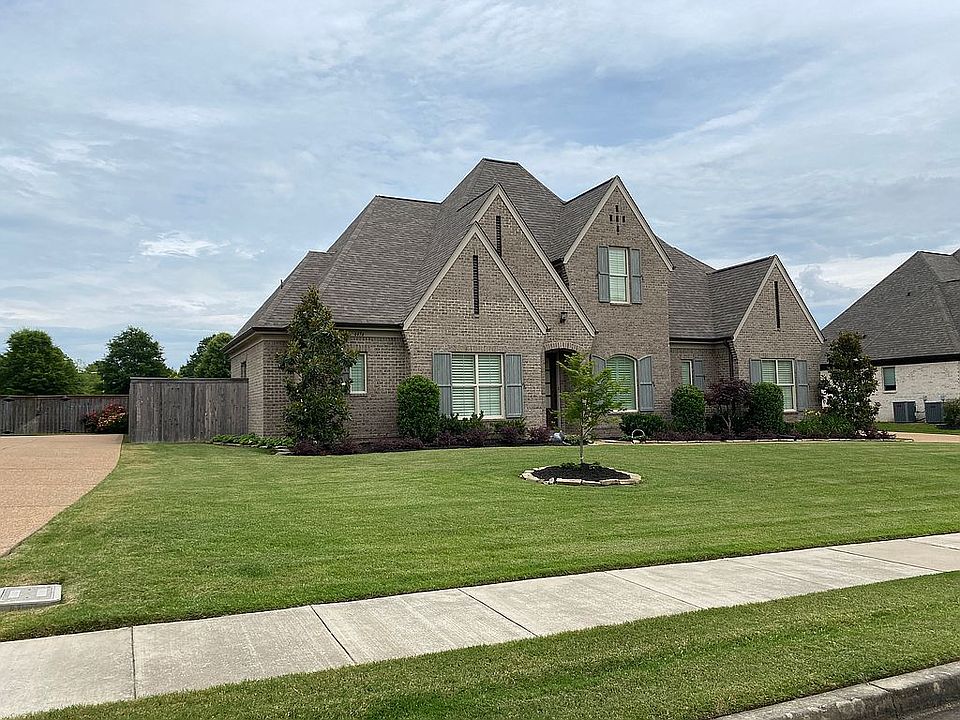 1st image of 4474 Chestnut Hill Dr