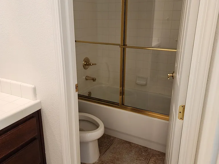 5066 Mertola Dr — Photo 14