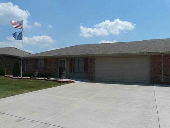 1st image of 213 Saratoga Way