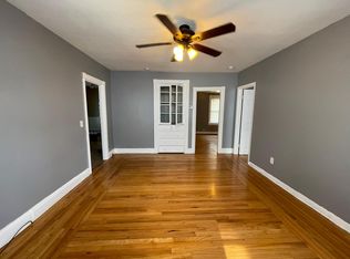 201 Carnation St, Pawtucket, RI 02860