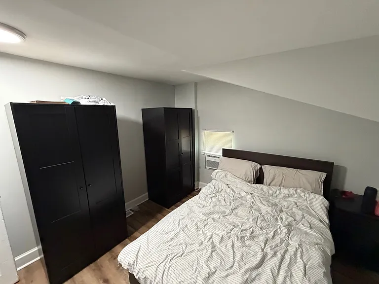 122 Winkler St #1 — Photo 10