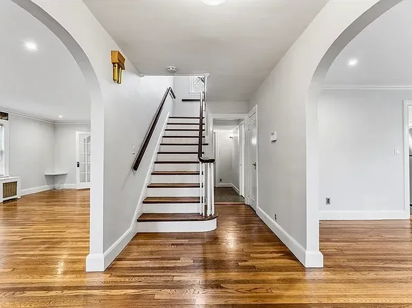 30 Stearns Rd, Belmont, MA 02478