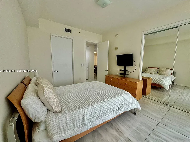 18101 Collins Ave #4302 — Photo 13