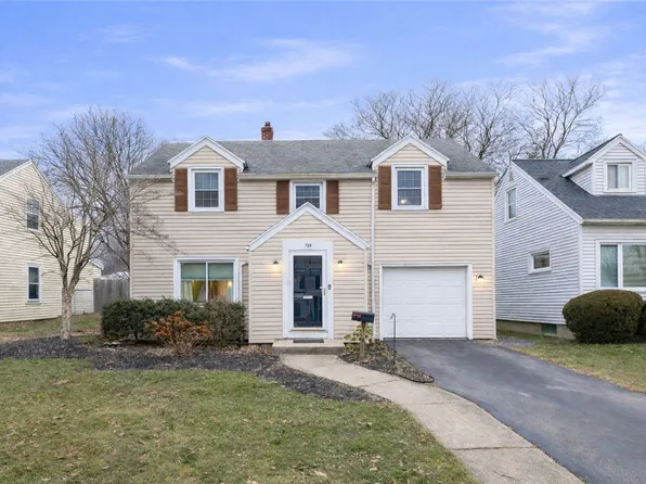 195 Laney Rd, Rochester, NY 14620