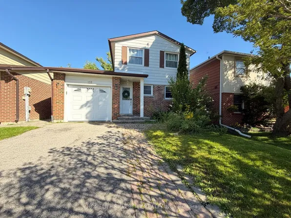 151 Thoms Cres, Newmarket, ON L3Y 1C9