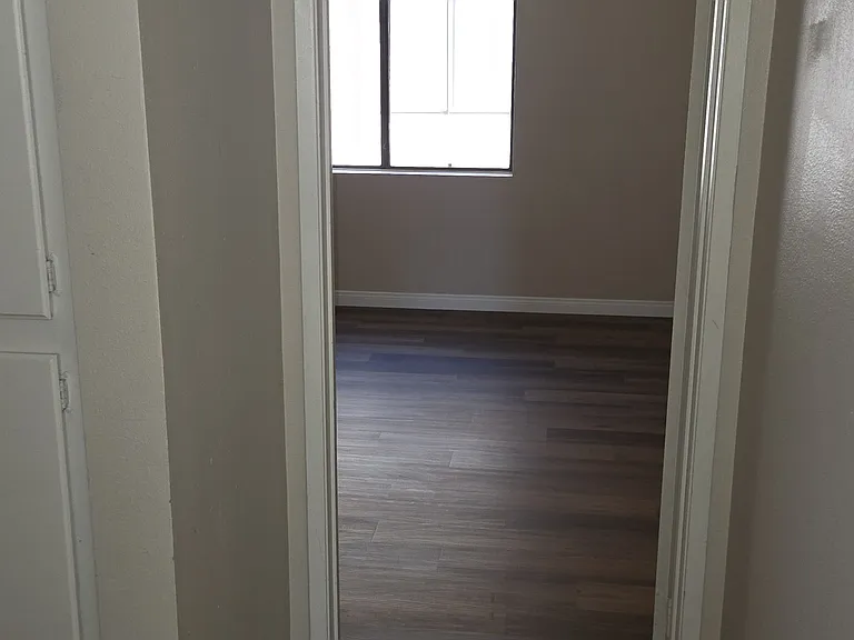 116 Chapel Ave — Photo 17