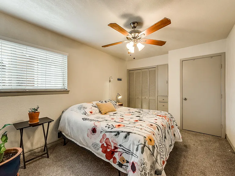 5330 Junius St — Photo 17