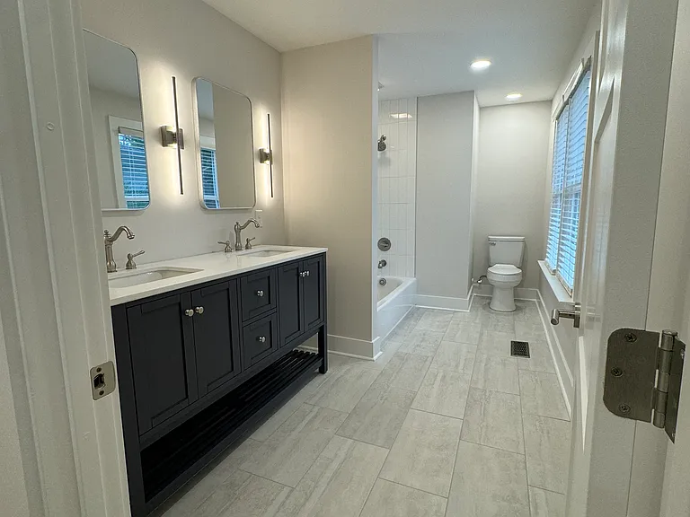 1206 Ackers St SW — Photo 16