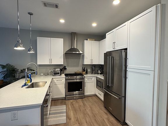 Kitchen with gas range