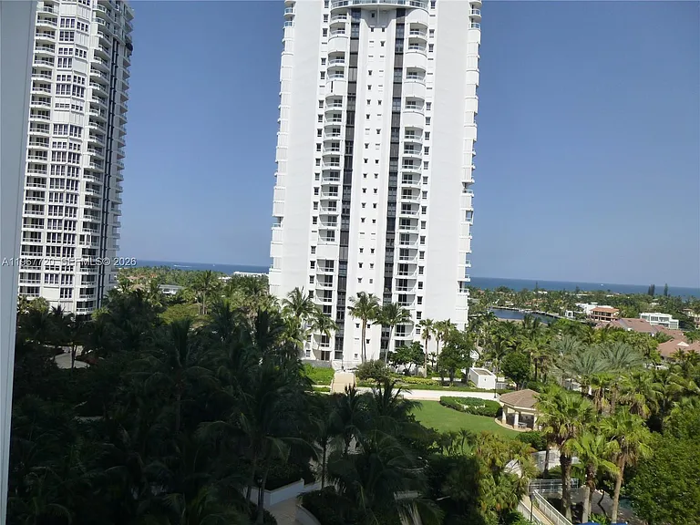 21055 Yacht Club Dr #1009 — Photo 15