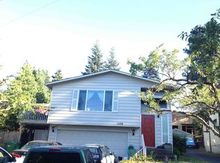 1239 NE 103rd St, Seattle, WA 98125