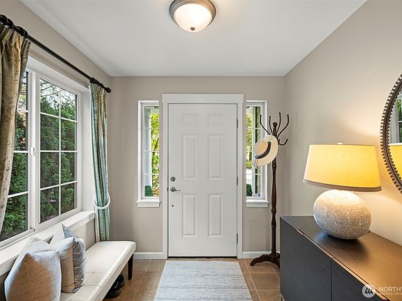 2nd image of 17727 NE 113th Way