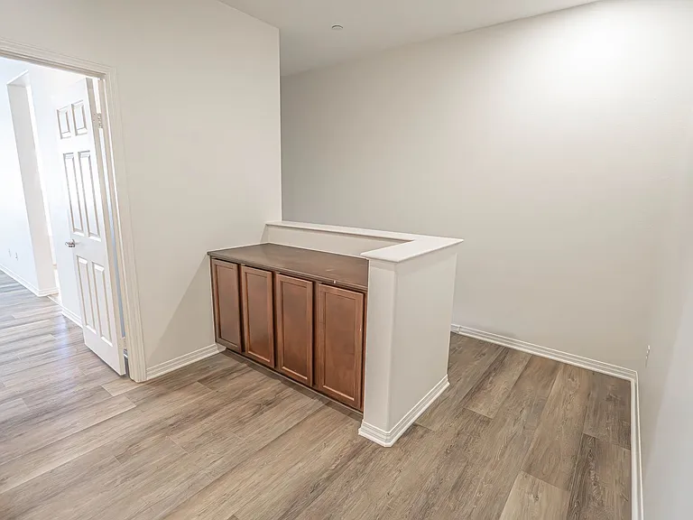 24478 Marzal St — Photo 8