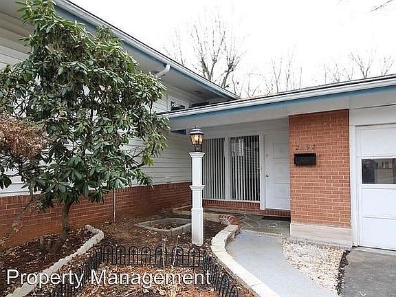 4th image of 2892 Glenora Ln