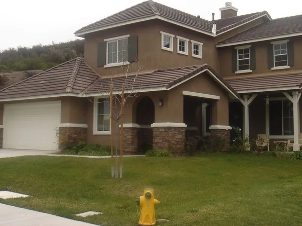 27490 Carlton Oaks St, Murrieta, CA 92562