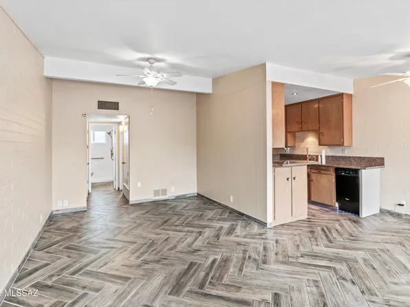 3455 E 2nd St, Tucson, AZ 85716
