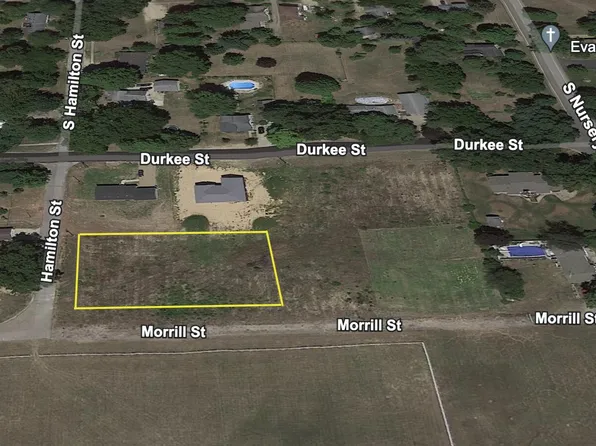 513 Morrill St, Lawton, MI 49065
