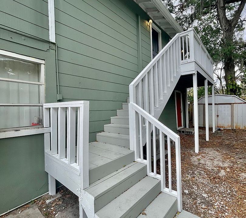 1st image of 122.5 E Hibiscus Dr
