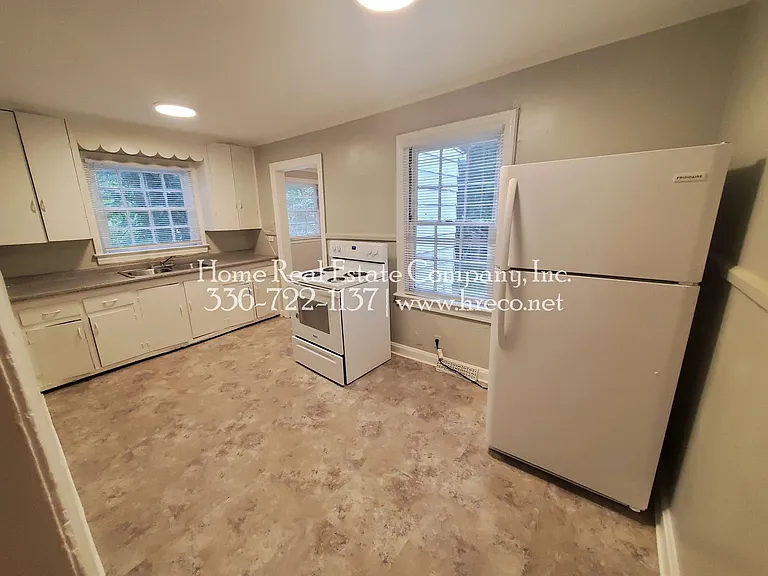 3050 Heitman Dr — Photo 4