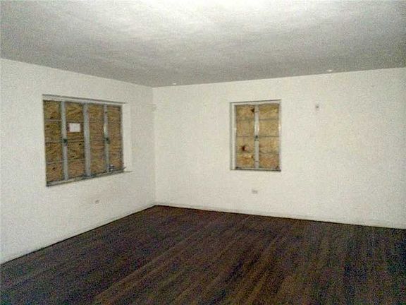 2nd image of 1815 NW 32nd Ave