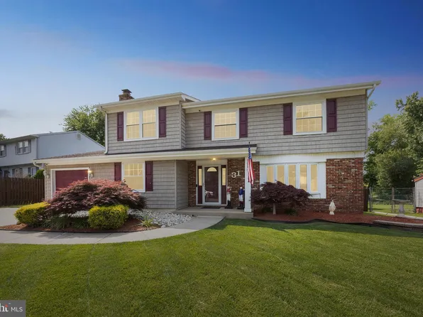 31 Bently Dr, Sewell, NJ 08080