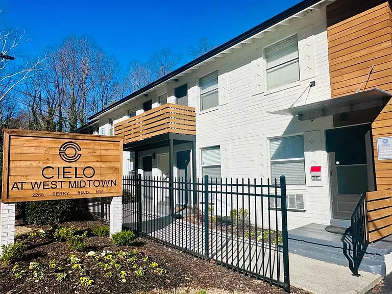 Cielo at Westmidtown — Photo 1